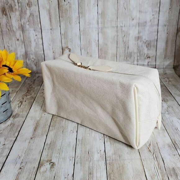 Burberry Cream Canvas Embossed Logo Makeup Pouch - Picture 3 of 7